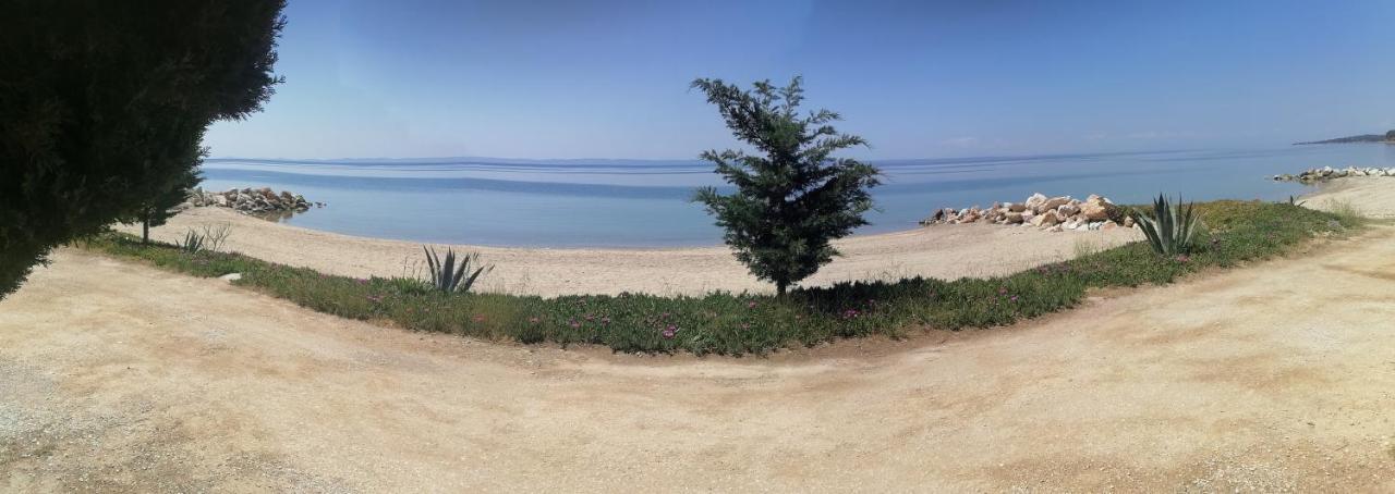 Porto Almira Beachfront House Nikiti  Exterior foto